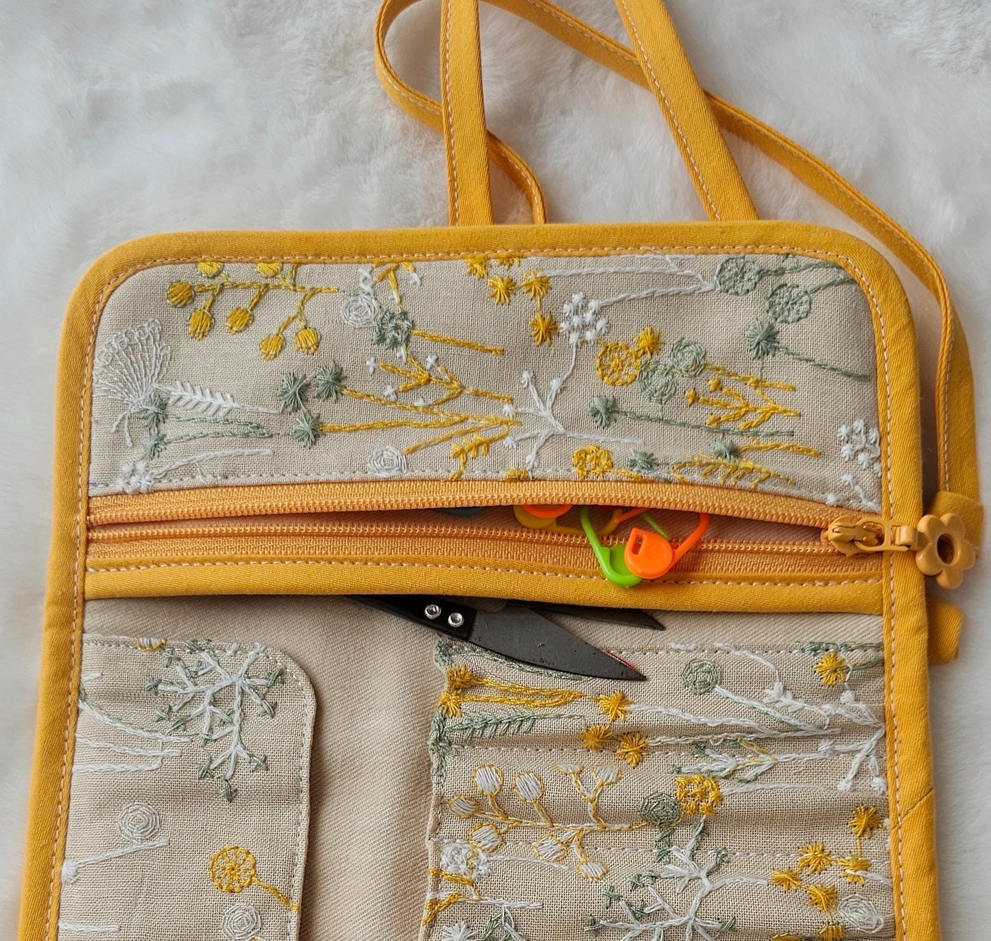 Embroidered Wildflower Crochet Hook Roll Case: Handmade Cotton-Linen Organizer